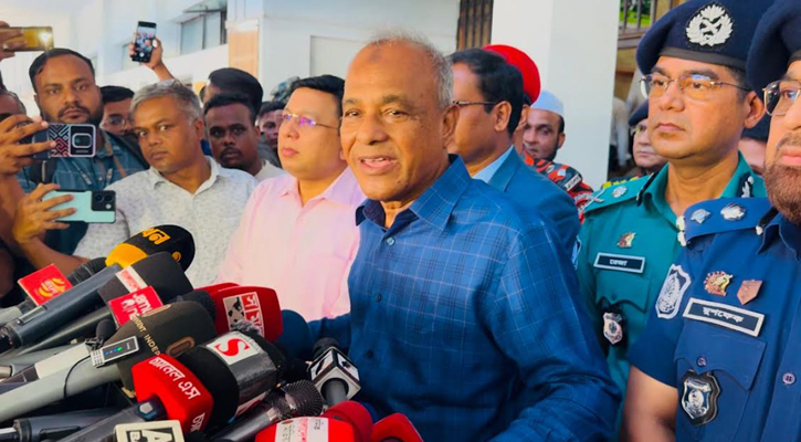 এবারের নির্বাচনে তিন বাহিনীকে কাজে লাগানো হবে: স্বরাষ্ট্র উপদেষ্টা